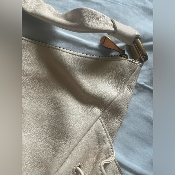 Hobo International cream fringe leather gold hardware handbag purse - Picture 14 of 16